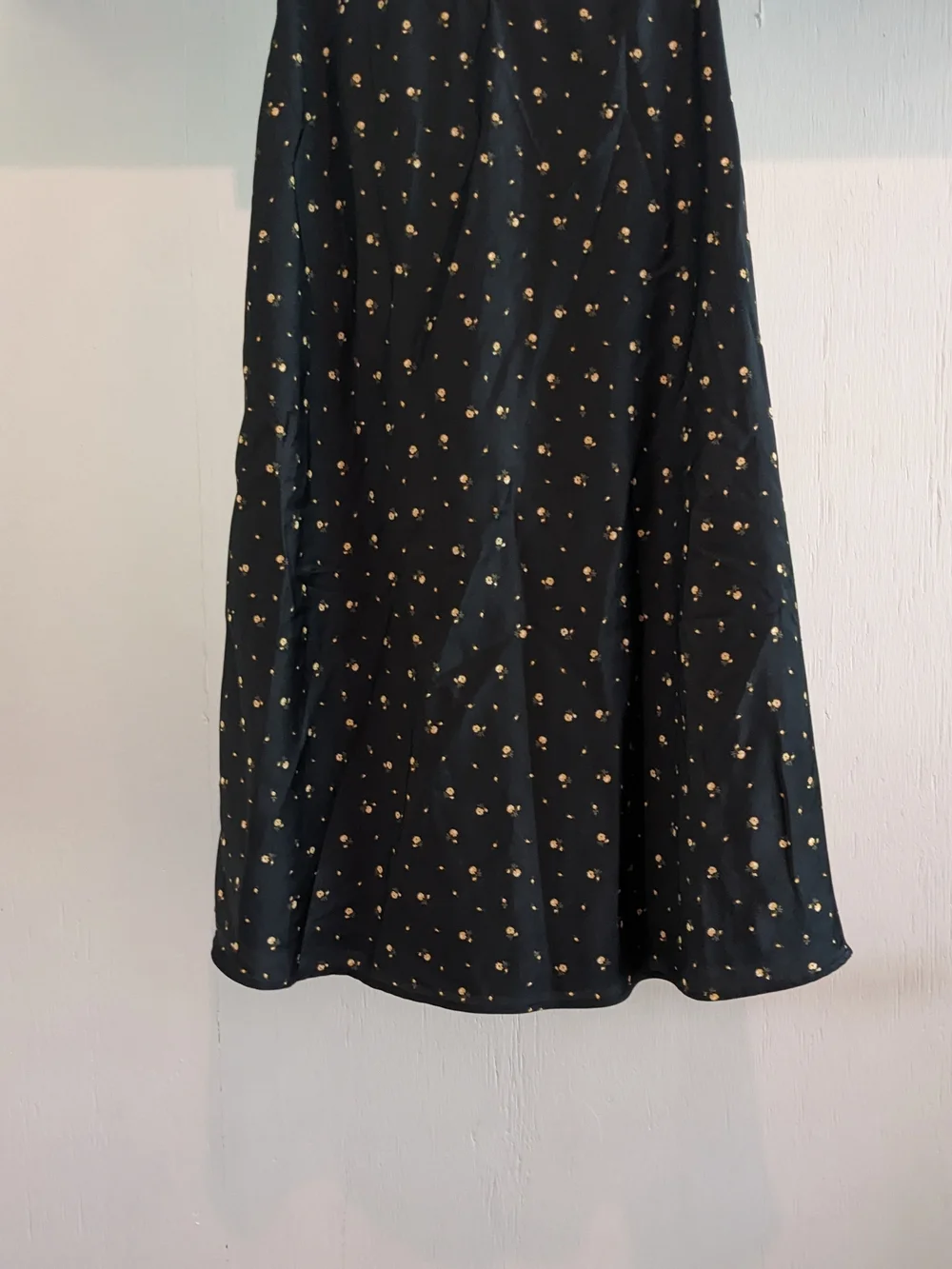 Abercrombie Black Floral Midi Skirt - Picture 4 of 5